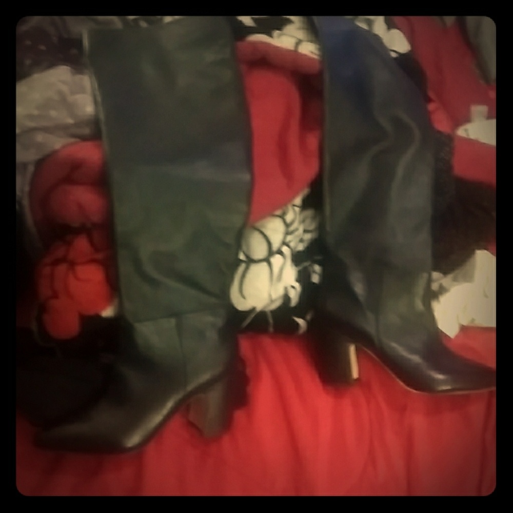 Boots knee length